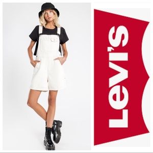 Levi’s Off-White Utility Overalls / Shortalls Med